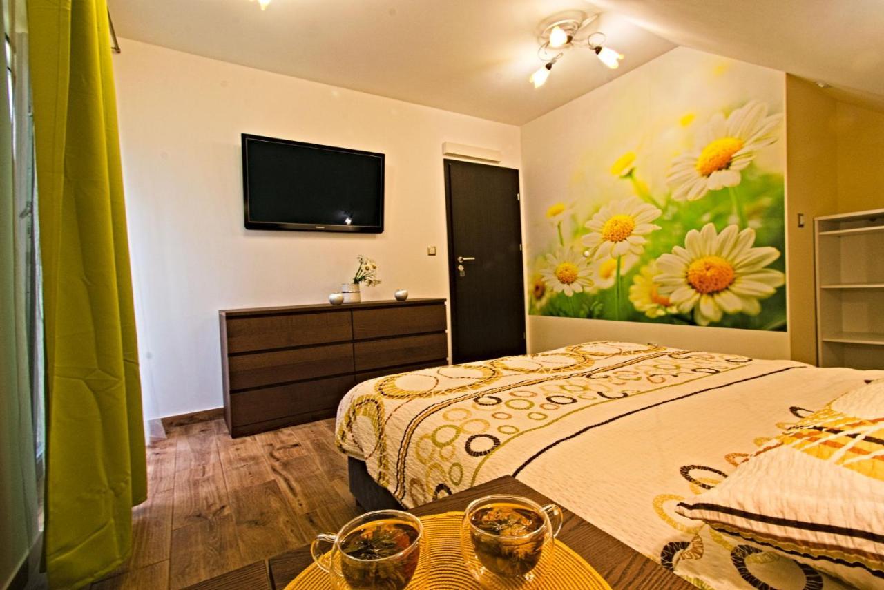 Daisy - Sunny Flowers Apartments Łukęcin Eksteriør bilde